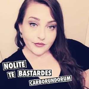 Meet your Posher, Aja